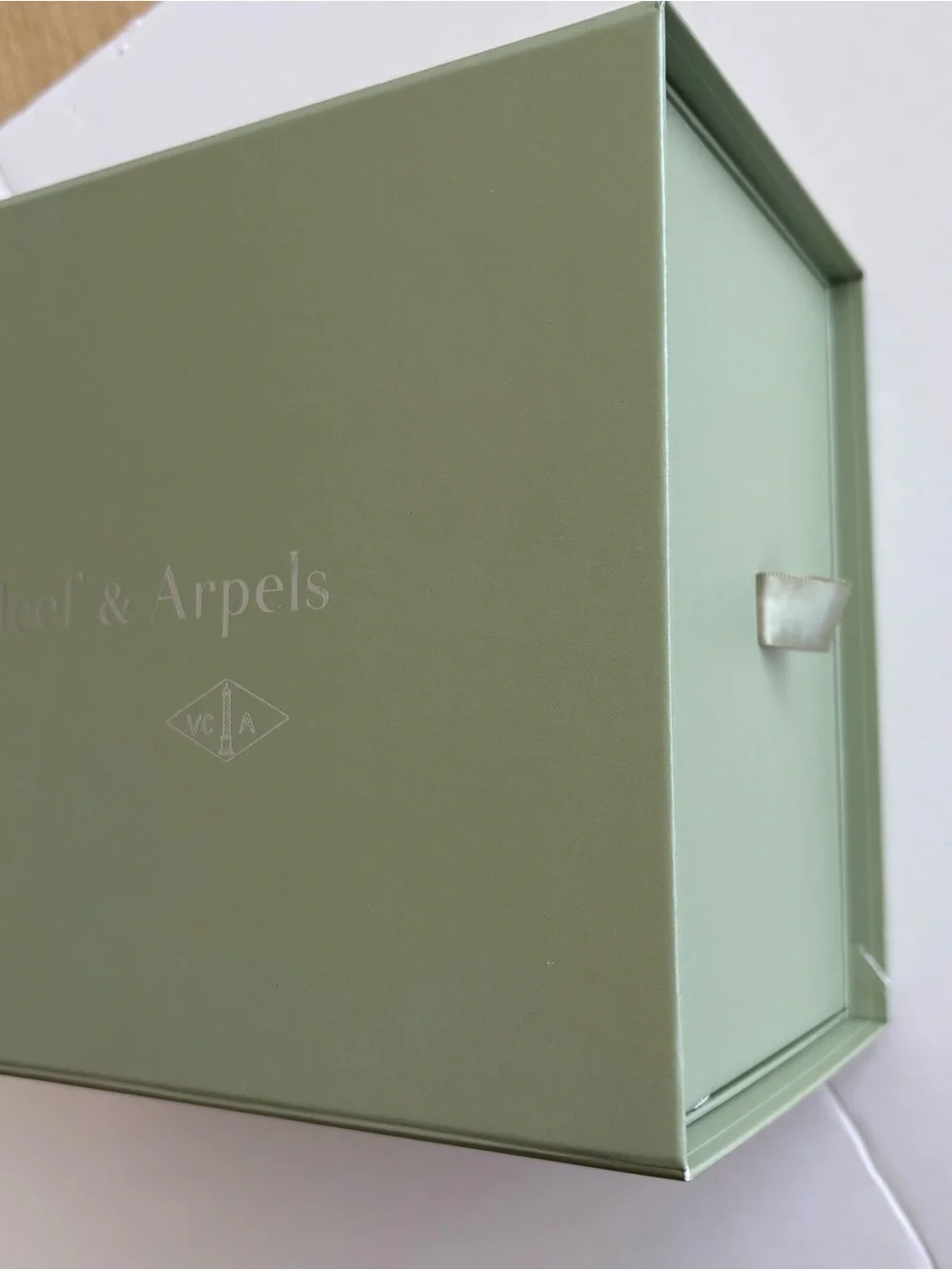 Van Cleef & Arpels Large Slide Out Gift Box and Folio